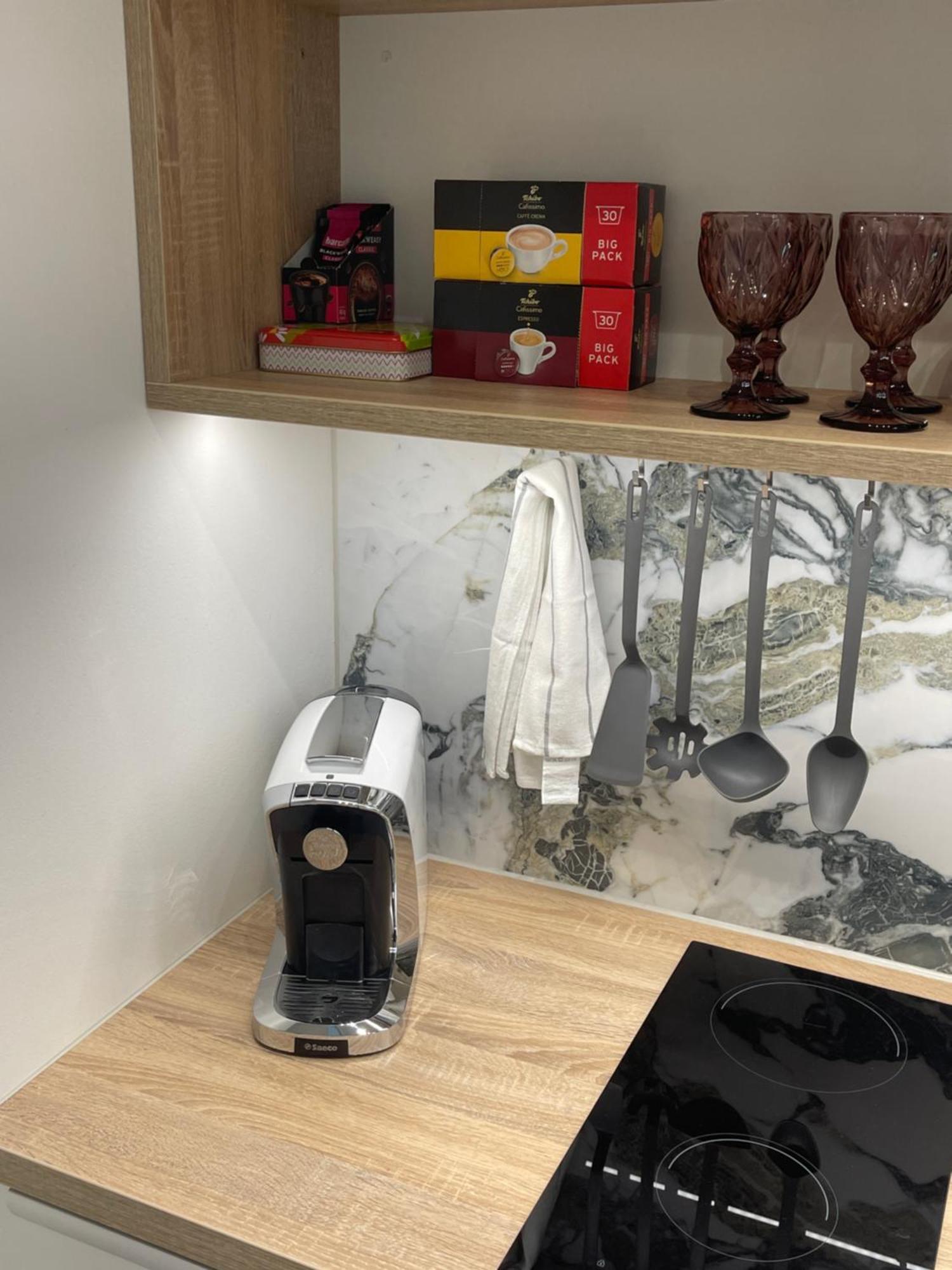 Studio With A View On City Center Park Marburgo Esterno foto